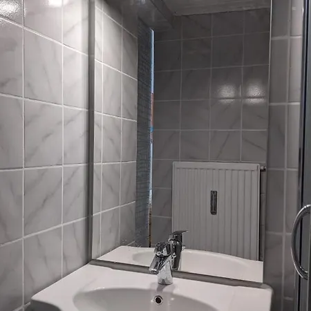 007 Studio Apartment Madrid 30M2 Klagenfurt am Woerthersee Exterior photo